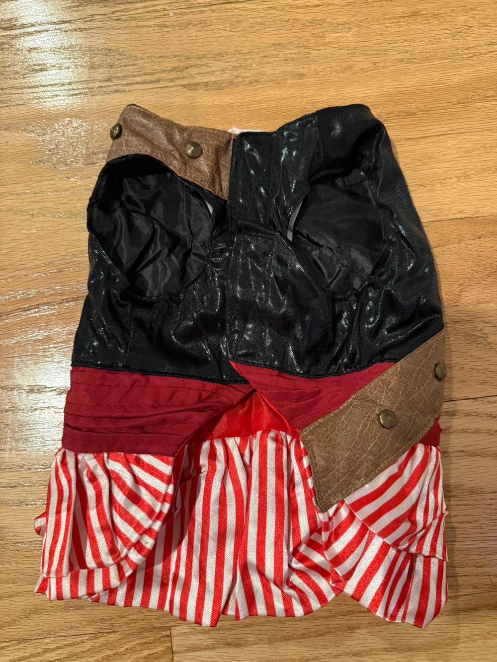 Dog/cat Pirate Costume Dress with Striped Skirt - Black and Red - Picture 4 of 6